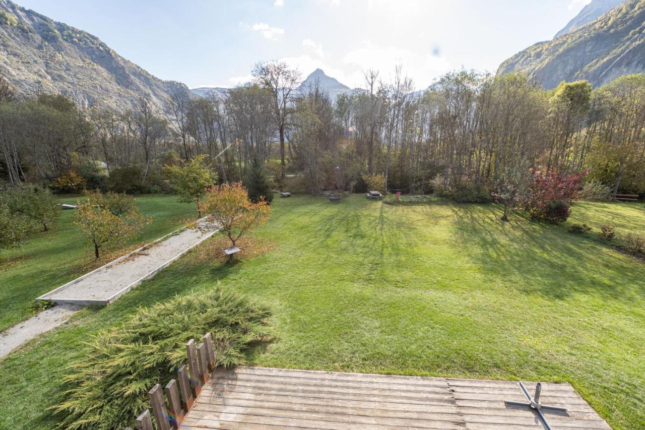 شقة Le Bourg-dʼOisans  في L'Oree Du Vert المظهر الخارجي الصورة